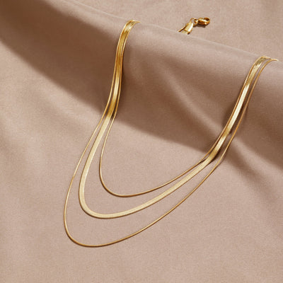 Collana a Catena Multilayer Dorata
