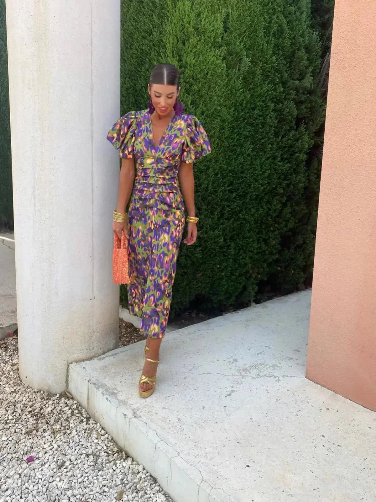 Arielle™ | Abito Midi Colorato con Maniche Plissettate